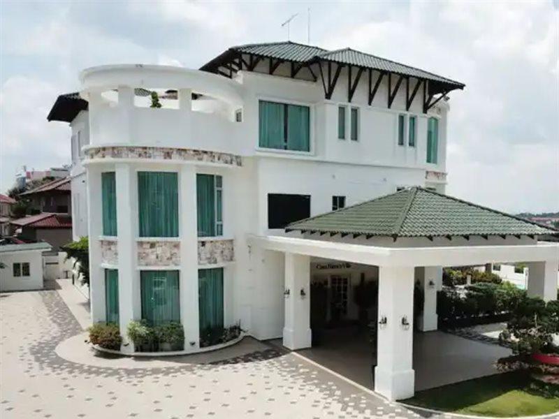 คาซา เบียงกา Hotel เกอลวง ภายนอก รูปภาพ
